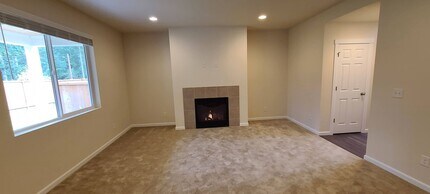 4376 Andasio Loop SE in Port Orchard, WA - Building Photo - Building Photo