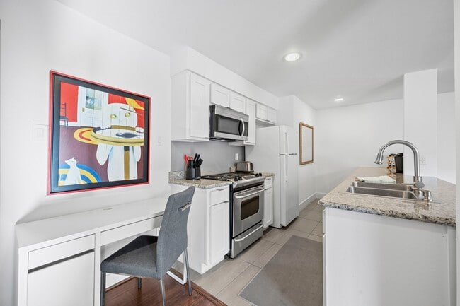 234 Westheimer Rd in Houston, TX - Building Photo - Building Photo