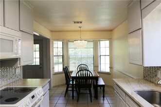 1046 Summerplace Ln in Southlake, TX - Foto de edificio - Building Photo