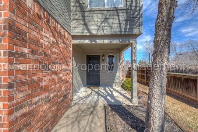 315 W J St in Jenks, OK - Building Photo - Building Photo