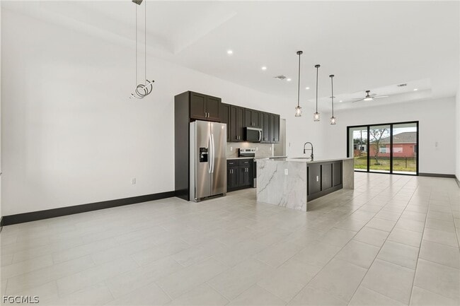 property at 3015 3rd St SW