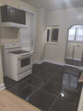 617 E Hilton St in Philadelphia, PA - Building Photo - Building Photo