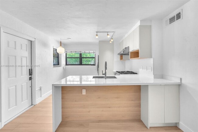 property at 3265 Virginia St