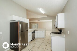 9135 Shindler Crossing Dr in Jacksonville, FL - Foto de edificio - Building Photo