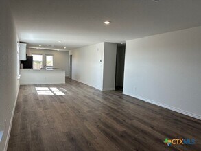 914 Bluegrass Pt in New Braunfels, TX - Building Photo - Building Photo