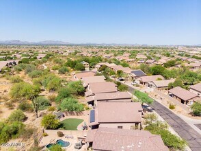 10423 E Hillery Dr in Scottsdale, AZ - Building Photo - Building Photo
