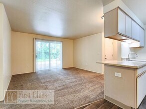 1235 NW 183rd Ave in Beaverton, OR - Building Photo - Building Photo