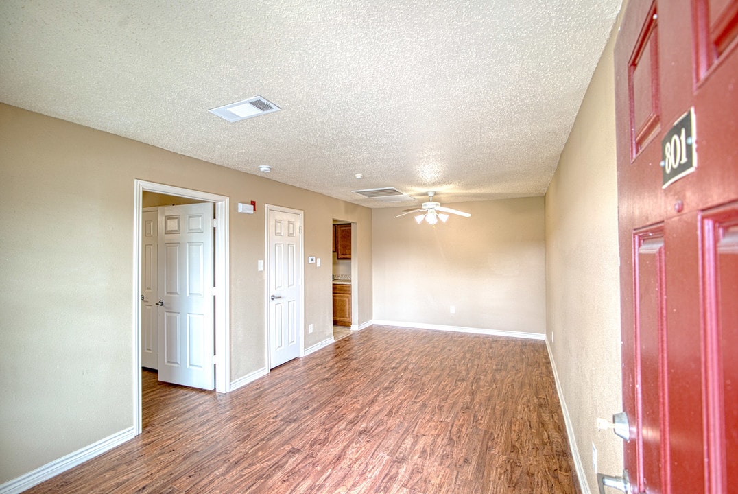 Crystal Creek Park - Senior Living in Port Arthur, TX - Building Photo
