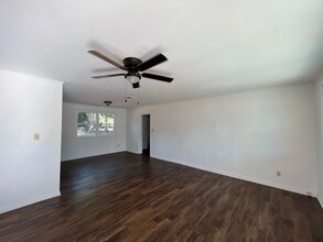 105 Catherine Ave in Statesboro, GA - Foto de edificio - Building Photo
