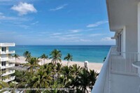 100 Worth Ave, Unit PH-7 in Palm Beach, FL - Building Photo - Building Photo