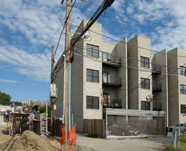 215 E 31st St in Chicago, IL - Building Photo - Building Photo