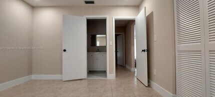 4821 SW 129th Ave in Miami, FL - Building Photo - Building Photo