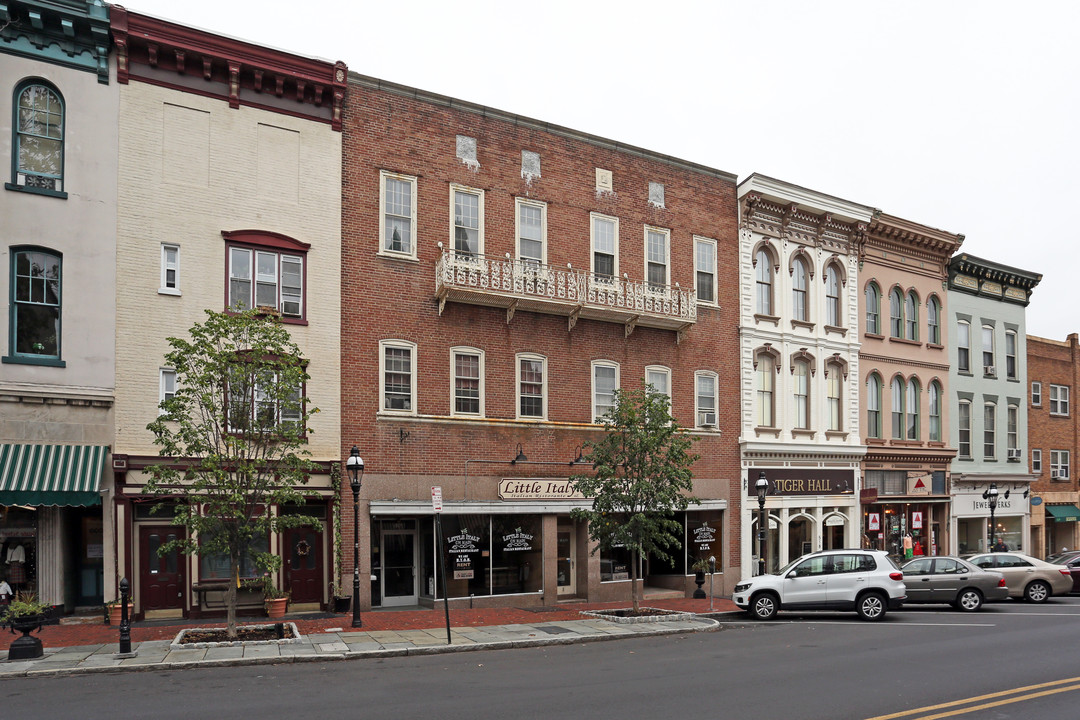 520 Main St in Bethlehem, PA - Building Photo