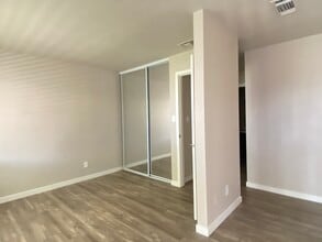 Riverbend Apartments — Where Comfort Meets... in West Sacramento, CA - Building Photo - Building Photo