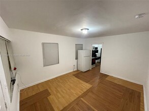 5905 NW 3rd Ave in Miami, FL - Building Photo - Building Photo