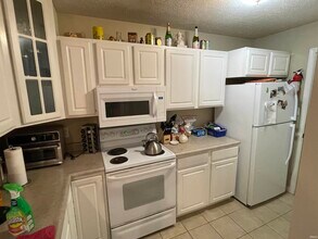 2636 E Olson Dr in Bloomington, IN - Building Photo - Building Photo