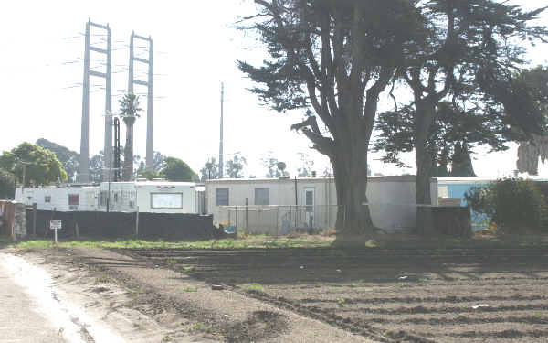 Glenview Mobile Home Park in Oxnard, CA - Building Photo - Building Photo