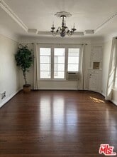 357 S Doheny Dr in Beverly Hills, CA - Building Photo - Building Photo