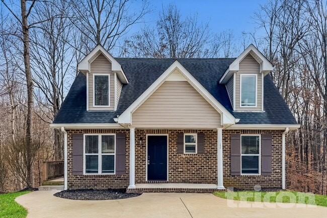 property at 1026 Chelsea Dr