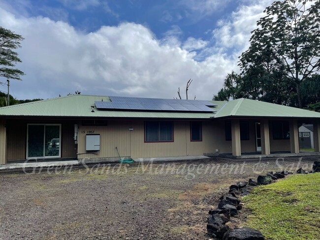 property at 15-1957-1957 11th Ave