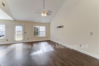 902 Kiwi Ln in Wilmington, NC - Building Photo - Building Photo