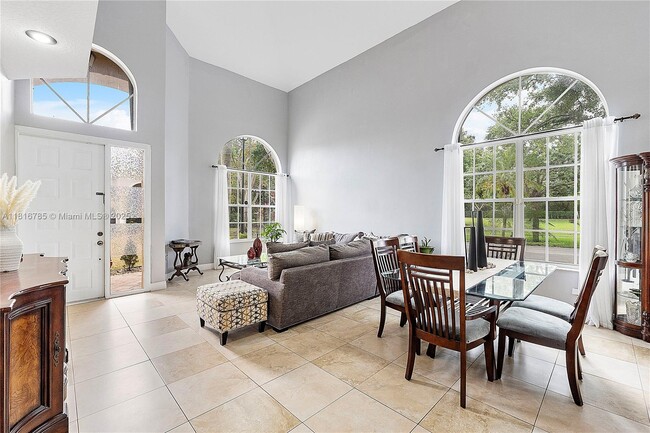 property at 1008 NW 116th Ave
