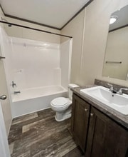 6599 N Hampshire Dr in Holly, MI - Building Photo - Building Photo