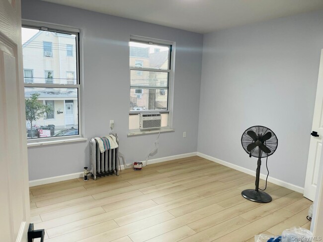 property at 1618 Glover St