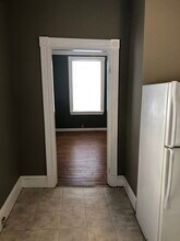 6 Rowley St, Unit 1R in Boston, MA - Building Photo - Building Photo