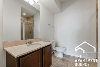 4217 W Irving Park Rd in Chicago, IL - Building Photo - Building Photo