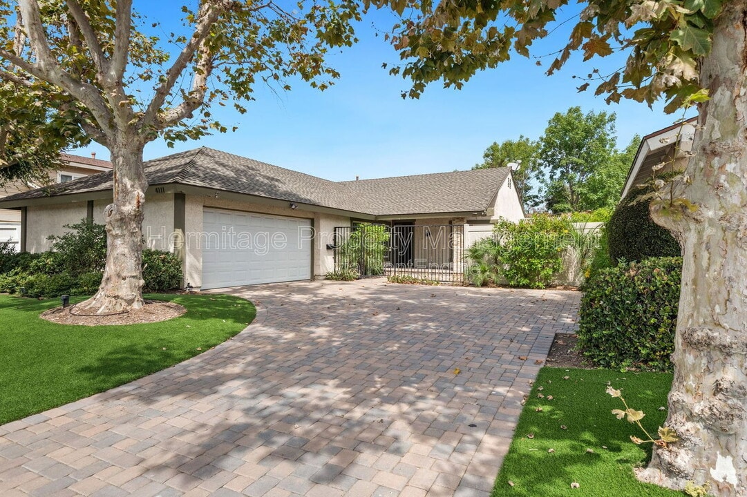 4111 Reyes St in Irvine, CA - Building Photo