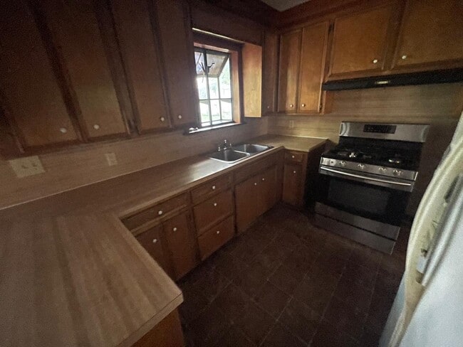 5542 Grafton St in Jackson, MS - Building Photo - Building Photo