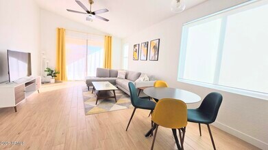 843 W Locust Dr. in Chandler, AZ - Building Photo - Building Photo