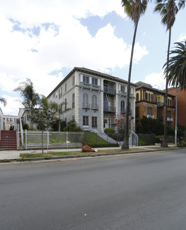 846 S Catalina St in Los Angeles, CA - Building Photo - Building Photo