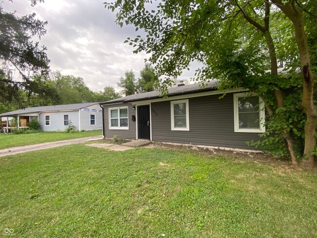 5313 E 33rd St in Indianapolis, IN - Building Photo - Building Photo