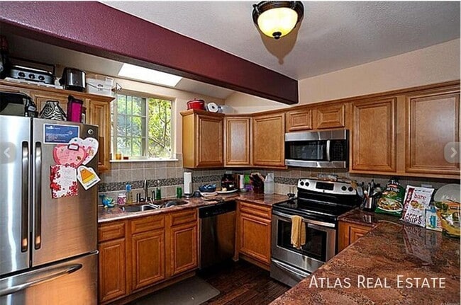 10694 E Asbury Ave in Aurora, CO - Building Photo - Building Photo