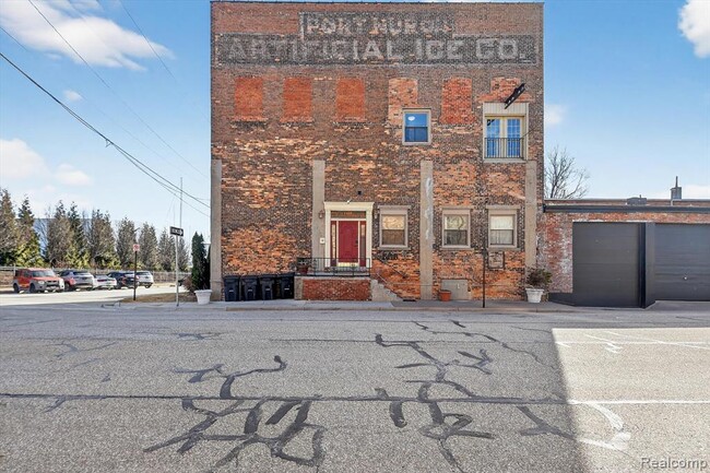 1104 4th St in Port Huron, MI - Building Photo - Building Photo