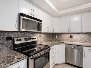 155 N Harbor Dr, Unit 4505 in Chicago, IL - Building Photo - Building Photo