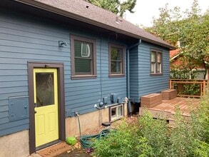 5516 NE 32nd Pl in Portland, OR - Building Photo - Building Photo