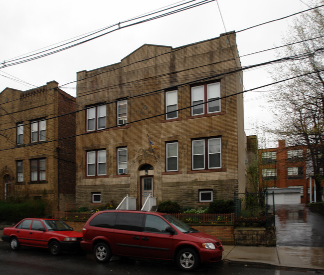 96 W 24th St in Bayonne, NJ - Building Photo - Building Photo