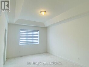 101 Hilts Dr in Richmond Hill, ON - Building Photo - Building Photo