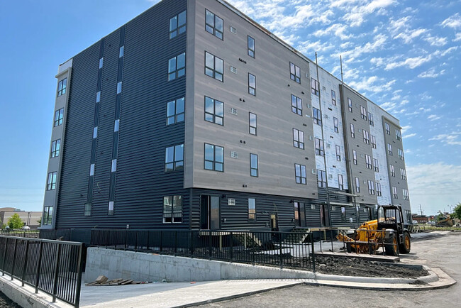 Boulevard Square 3 in West Fargo, ND - Building Photo - Building Photo