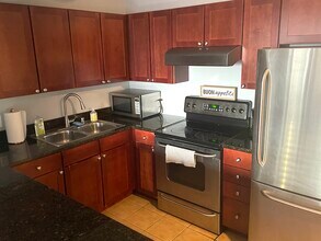 30 E Huron St, Unit 3306 in Chicago, IL - Foto de edificio - Building Photo