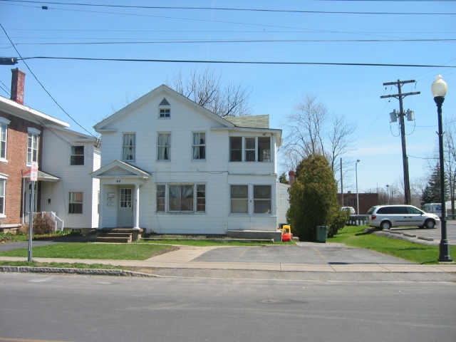 Duplex in Seneca Falls, NY - Building Photo - Building Photo