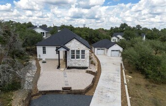 102 David Renfro in Blanco, TX - Building Photo - Building Photo