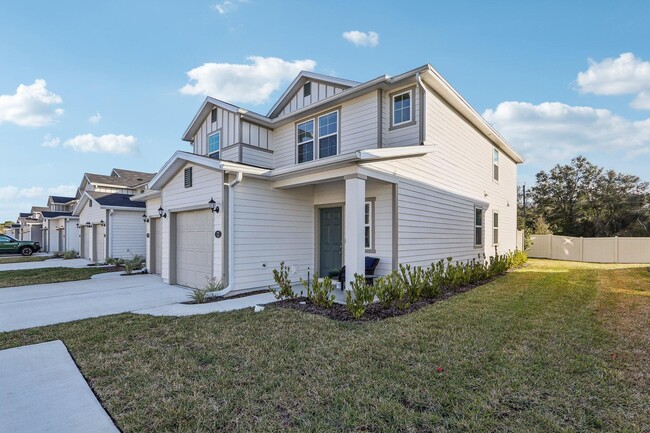 property at 72 Beach Palm Ct