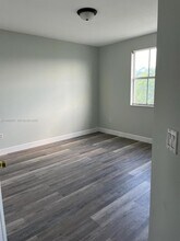 10906 SW 244th Terrace in Princeton, FL - Building Photo - Building Photo