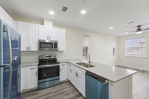 2130 Aldine Mail Rte Rd in Houston, TX - Building Photo