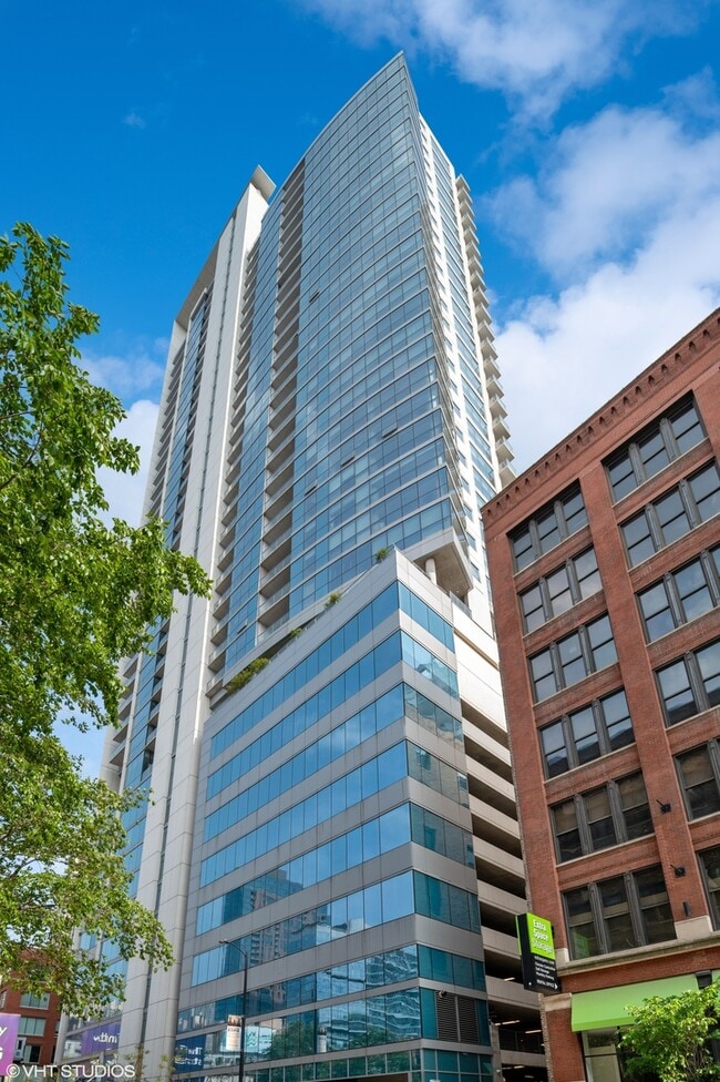 property at 303 W Ohio St
