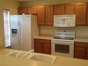 12010 Rock Brook Run in Ft. Myers, FL - Building Photo - Building Photo